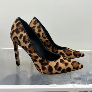 Nine West cheetah pump